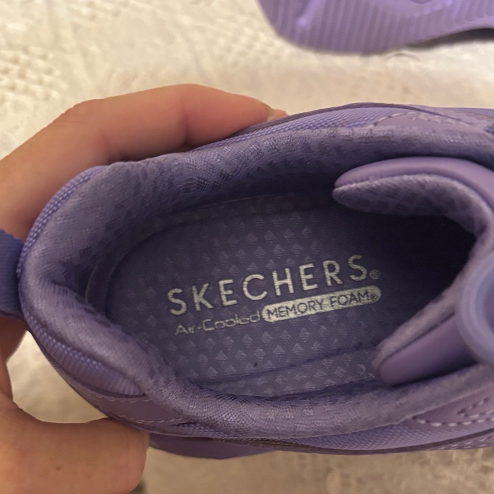 Skechers Purple Athletic Shoes - Picture 2 of 7